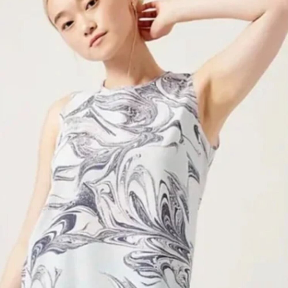 Athleta Refined Zephr Tank in Sumi Marble Light Blue